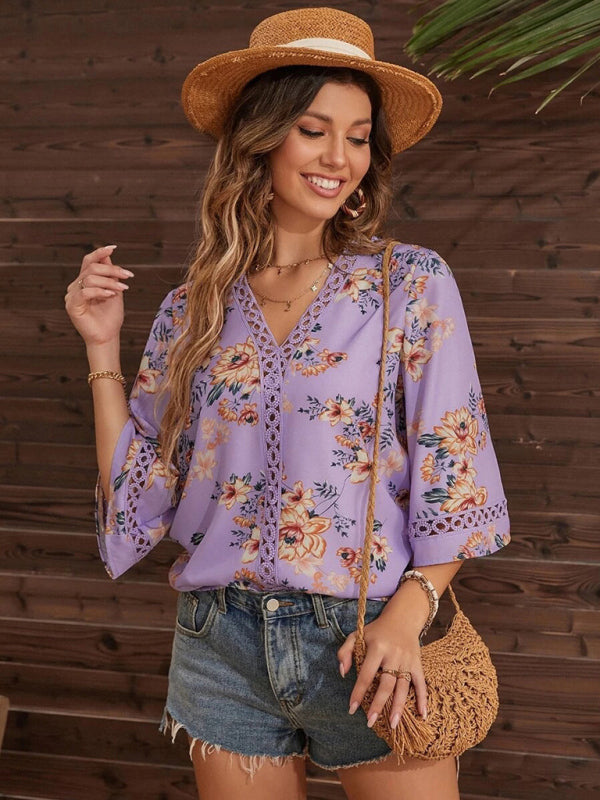 V-neck printed patchwork lace flared sleeve top BLUE ZONE PLANET