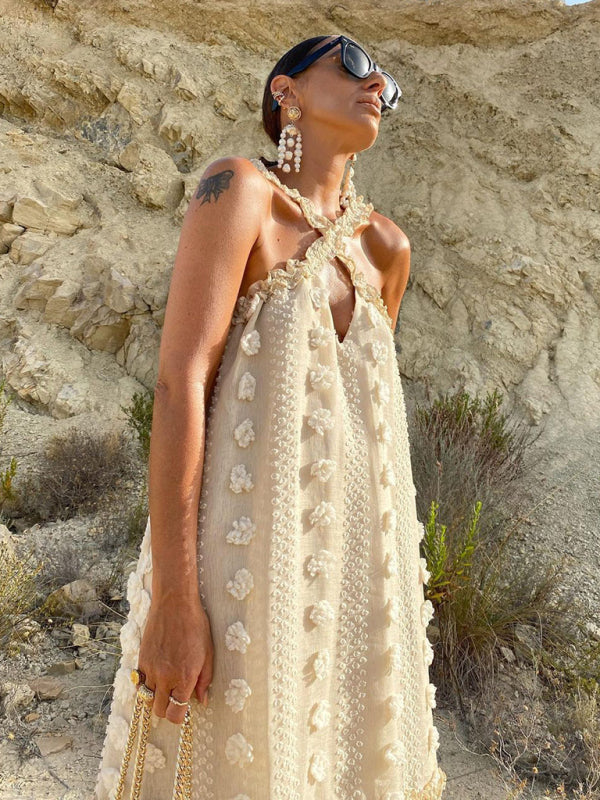 Fashion Halter Neck Three-dimensional Flower Mopping Cake Dress kakaclo