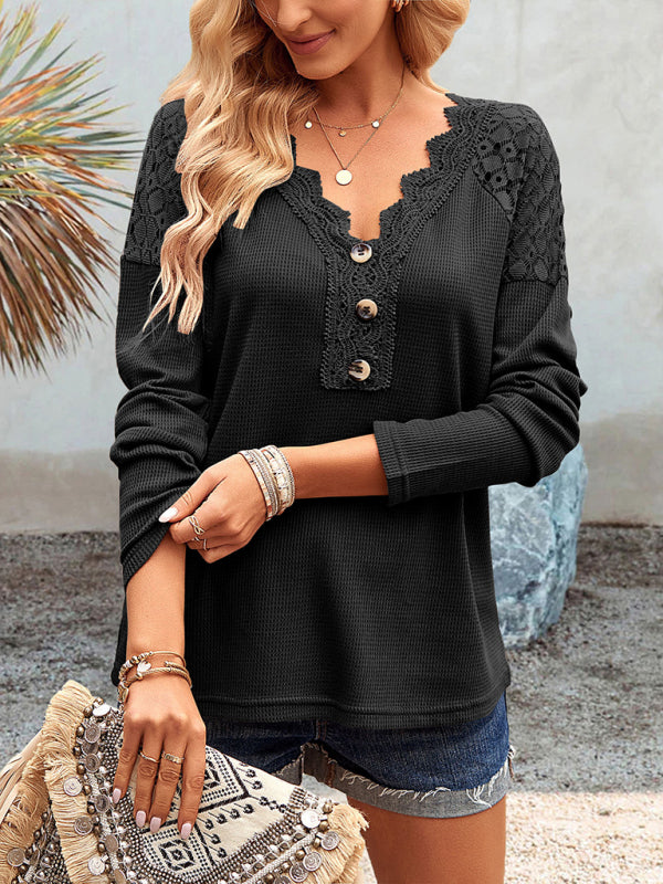 lace V-neck buttoned knit top BLUE ZONE PLANET